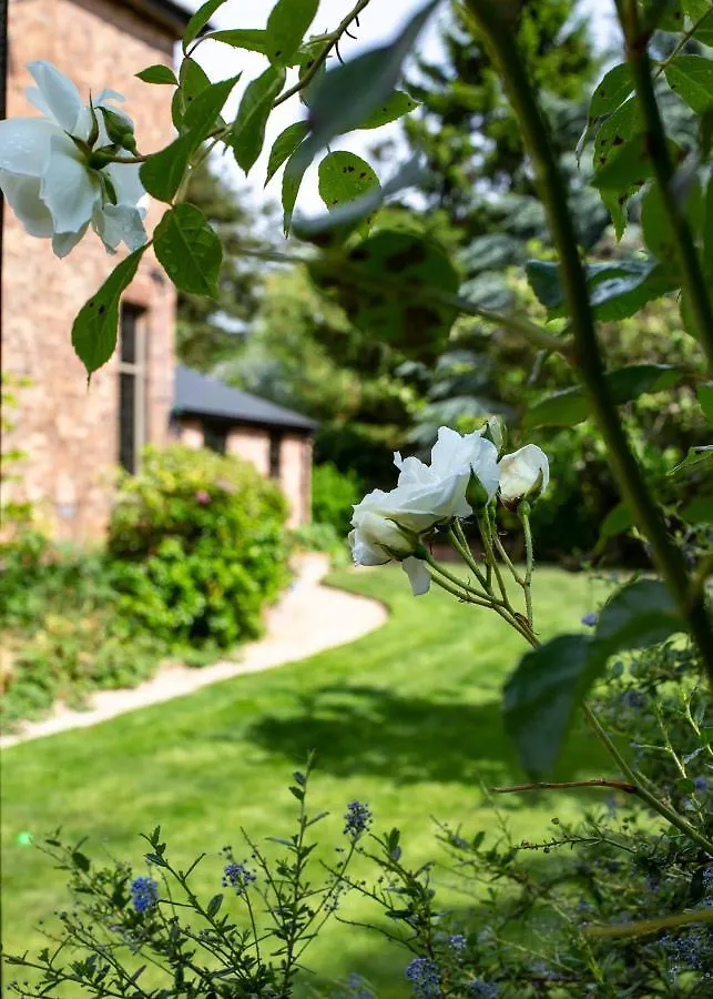 The Firs Garden Room Nottingham 0*,  United Kingdom